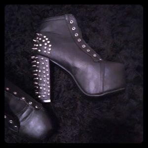 Spiked Booties!